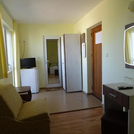 Kovachevi House Гостевой дом Приморско