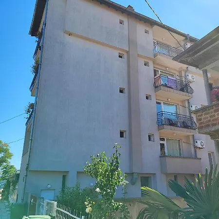 Kovachevi House Гостевой дом Приморско