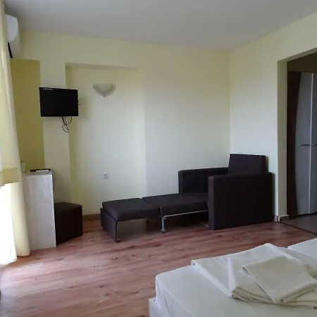 Kovachevi House Гостевой дом Приморско